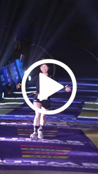 BIB:  <button type="button" onclick="openModal(27293317)" class="btn btn-primary btn-sm float-right" data-toggle="modal" data-target=".modal-high-quality">
                <i class="fa fa-download"></i> Download
                </button>